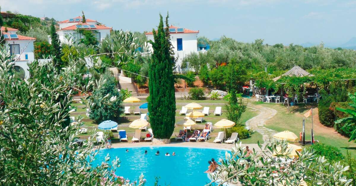 Een foto van Sunrise Village Beach Hotel