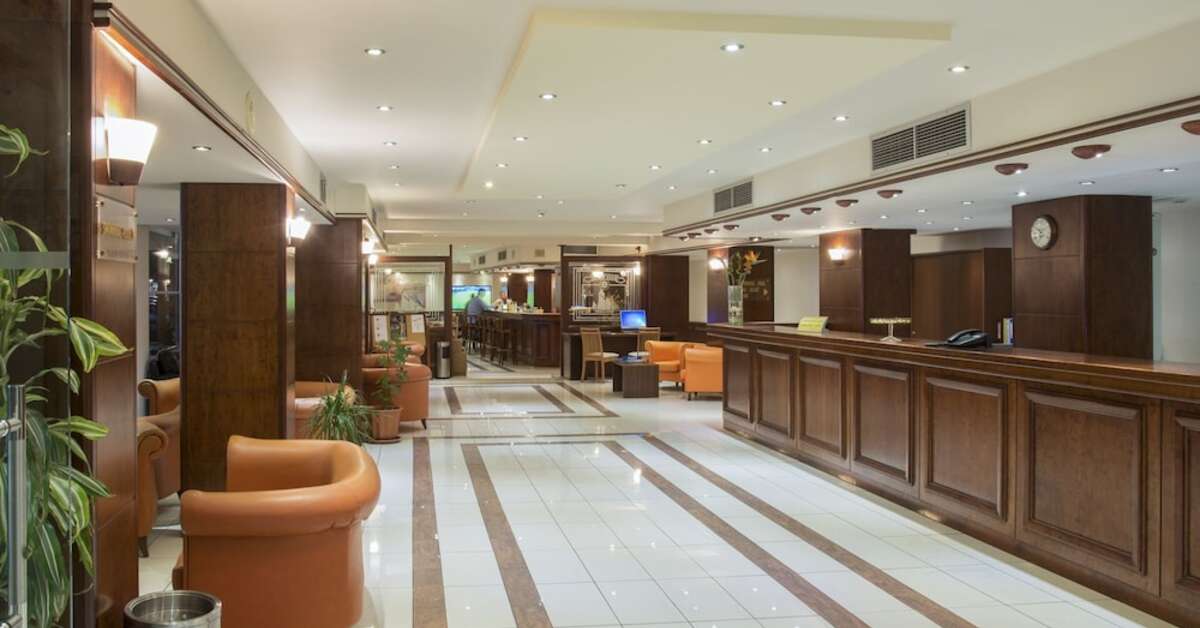 Ein Foto vom Innenbereich im Manousos City Hotel