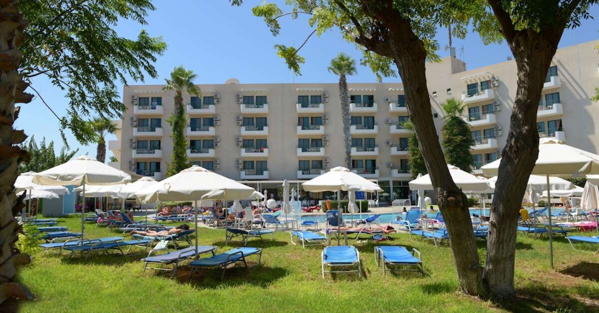 Een foto van de buitenkant van Maris Grand Waterpark Resort