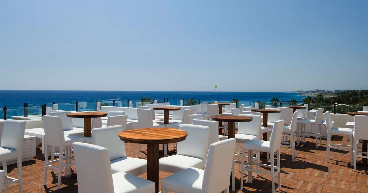 Een foto van het terras bij Gypsophila Holiday Village