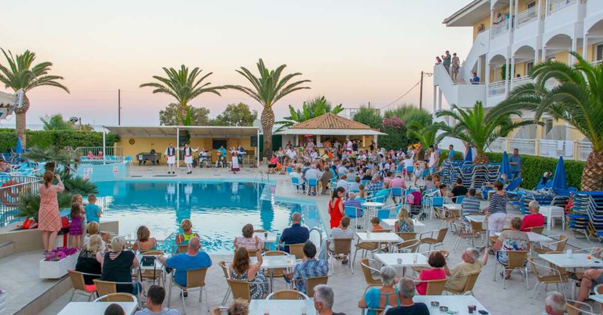 Ein Foto vom Pool im Poseidon Beach Hotel