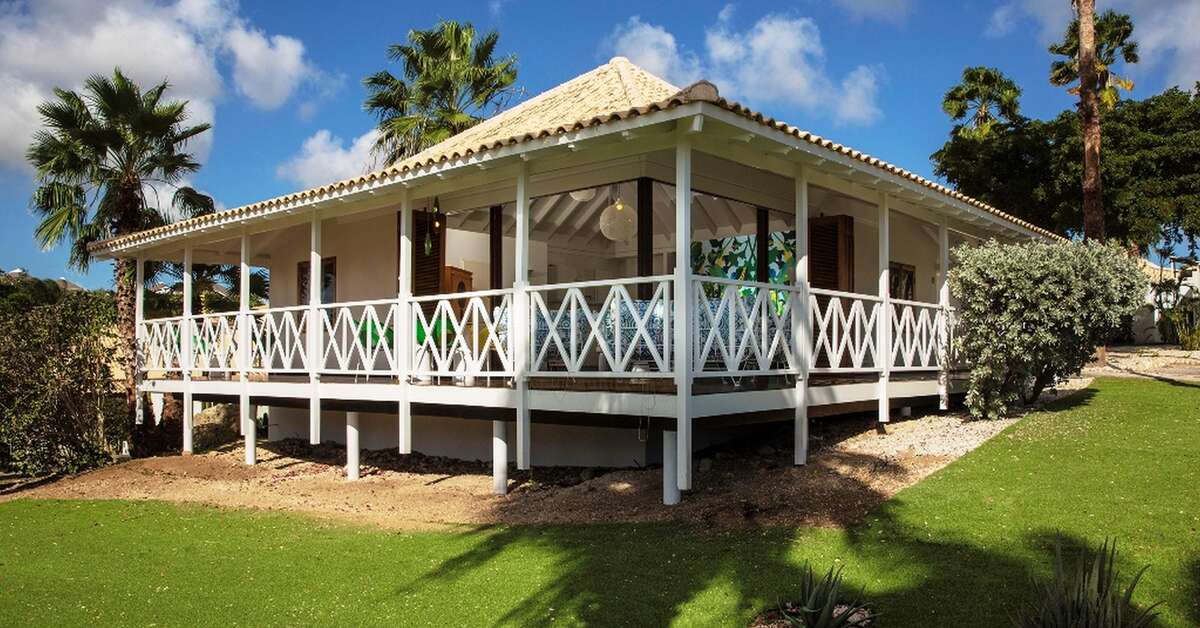 Een foto van de buitenkant van Papagayo Beach Resort