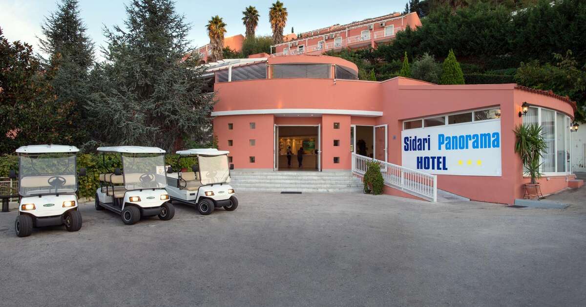 Een foto van de buitenkant van Panorama Sidari Hotel