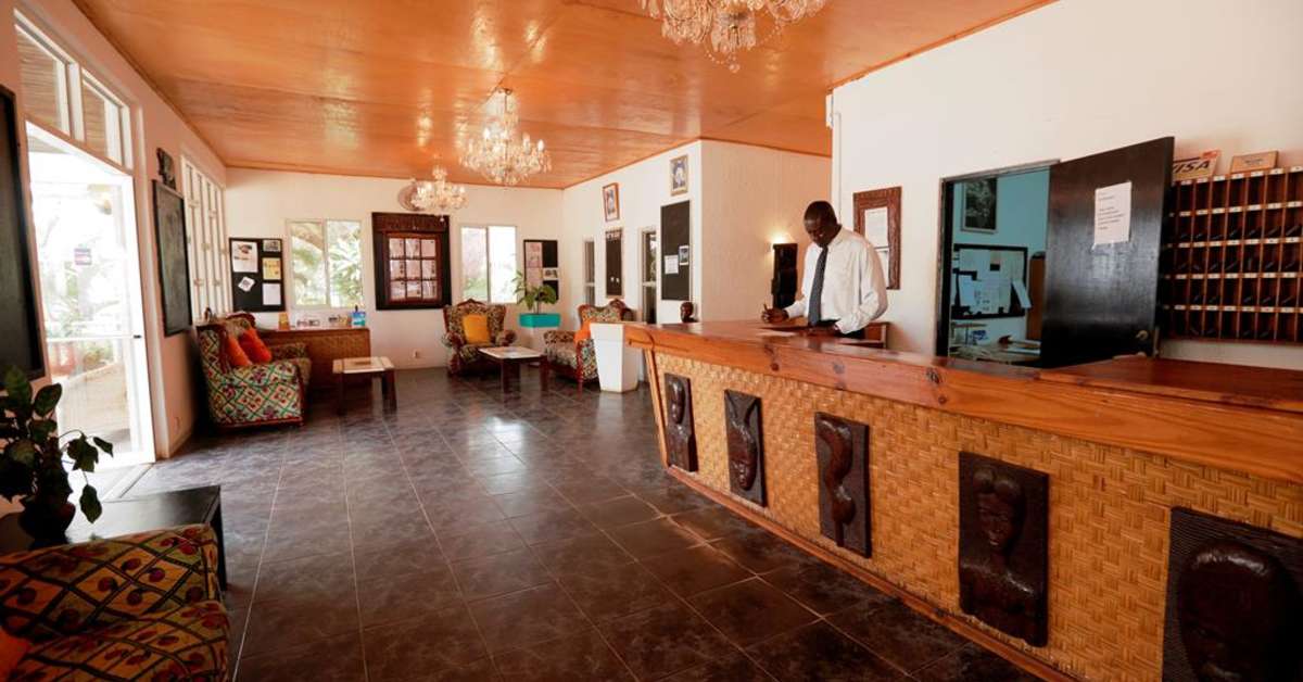 Een foto van het interieur van Bungalow Beach Hotel