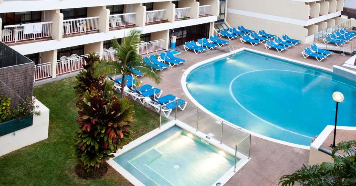 Een foto van het zwembad bij Alto Lido Hotel