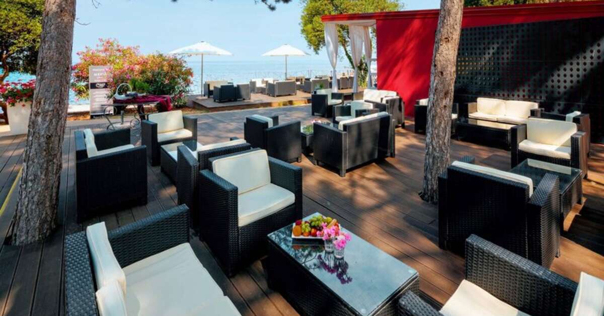 Een foto van de faciliteiten bij Hotel Pelegrin Plava Laguna by Melia