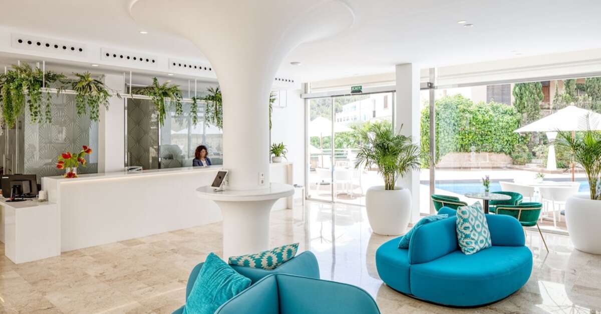 Een foto van het interieur van Hotel Tora