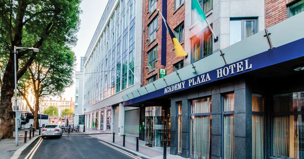 Een foto van The Academy Plaza Hotel