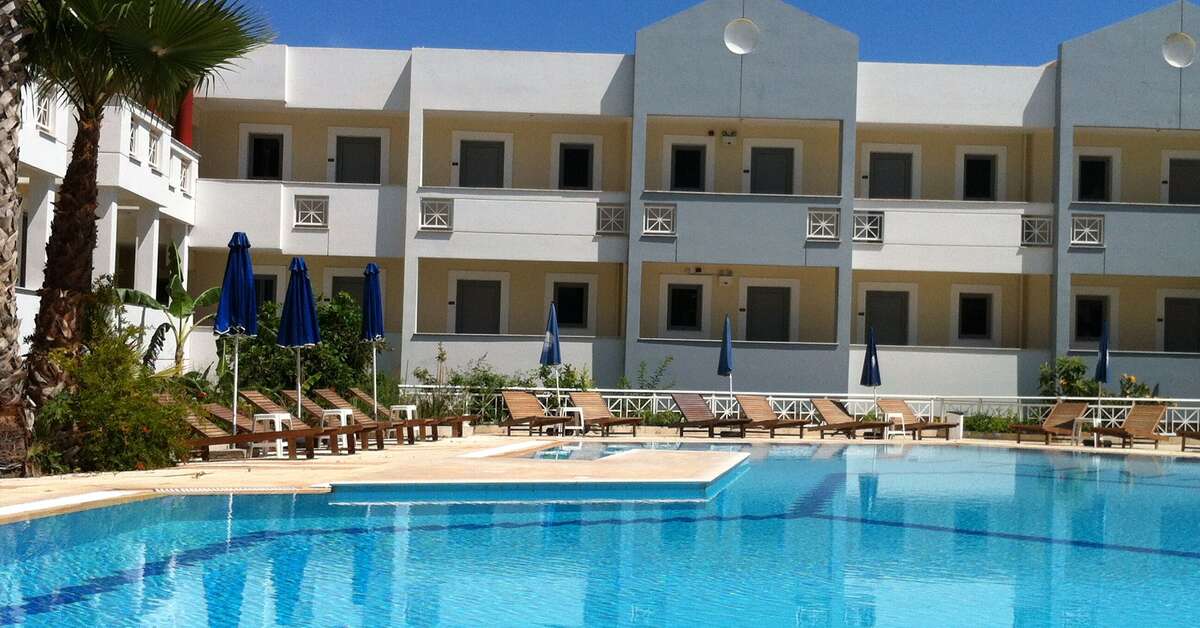 Een foto van het zwembad bij Olga's Paradise Appartementen