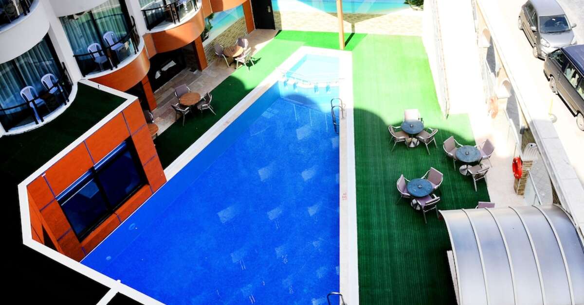 Ein Foto vom Pool im Hotel By Karaaslan Inn