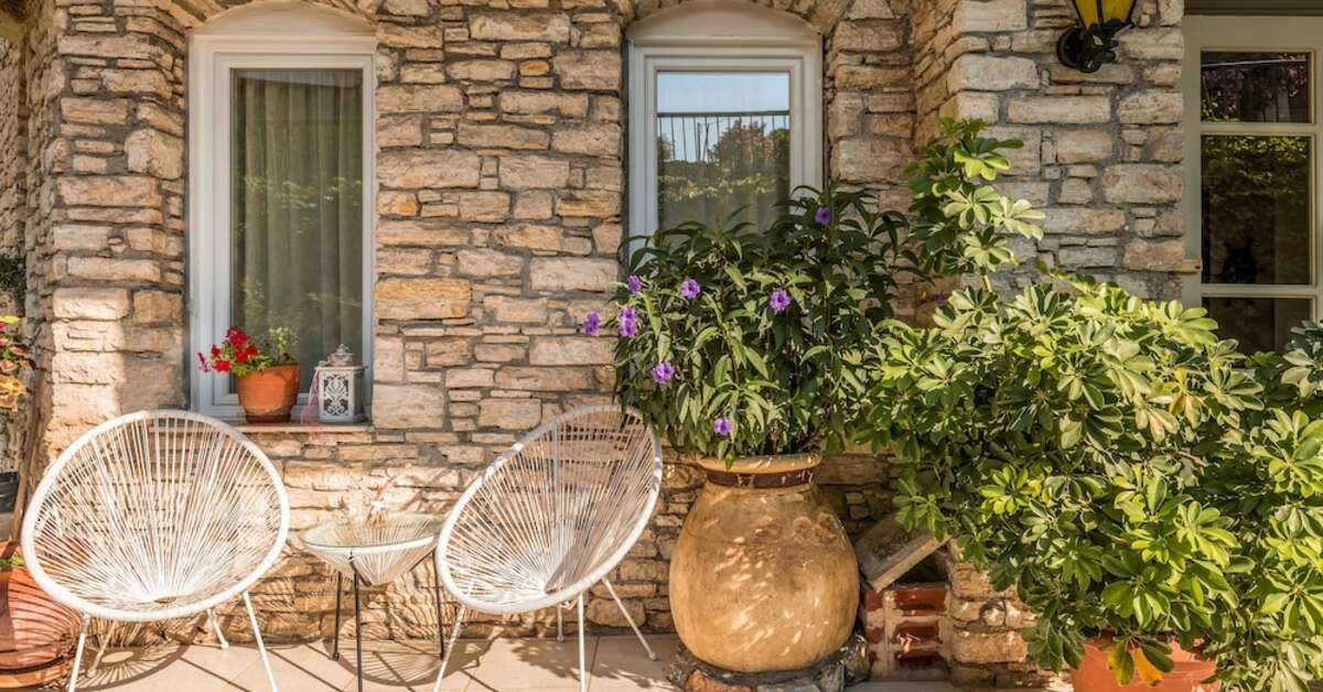 Een foto van het terras bij Hotel Virginia