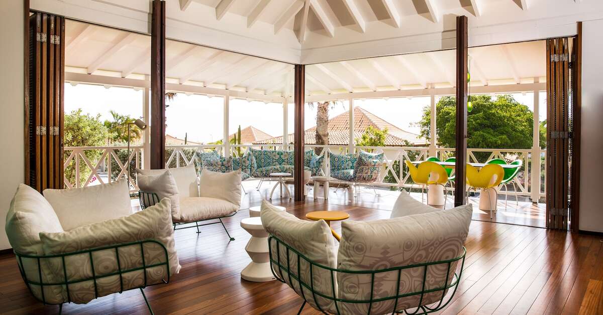 Een foto van het interieur van Papagayo Beach Resort