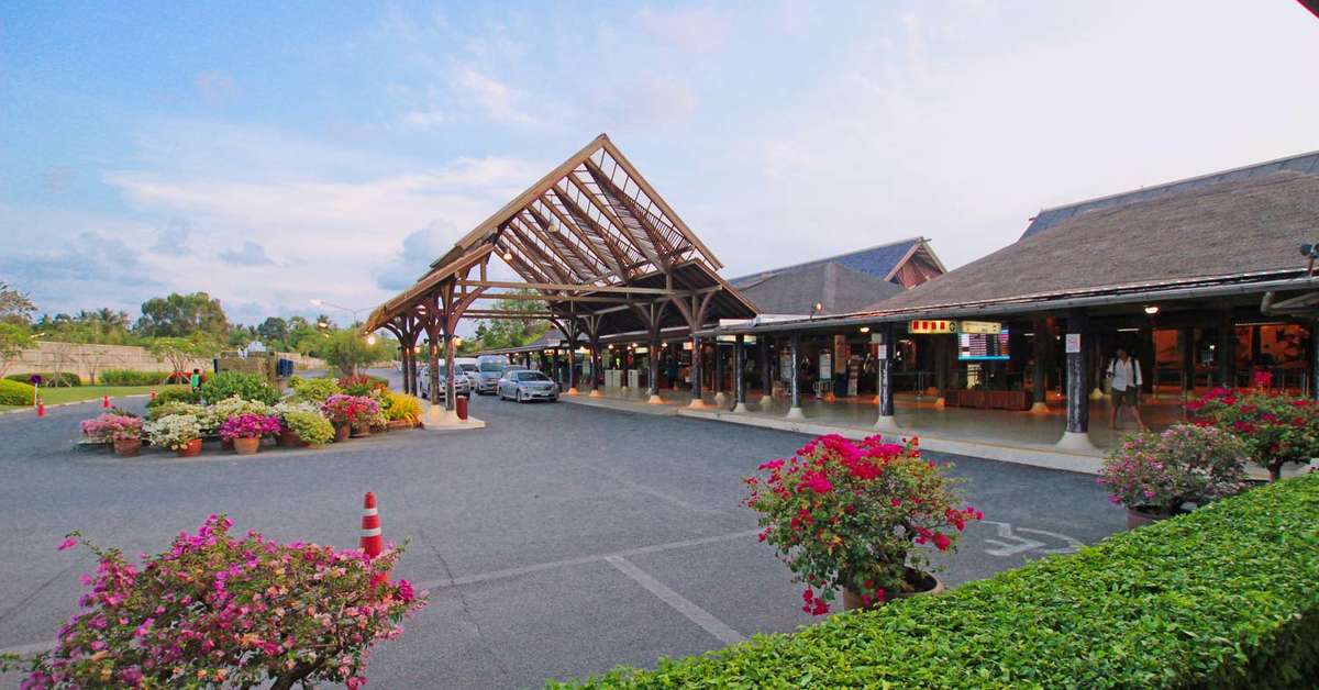 Een foto van de buitenkant van Banana Fan Sea Resort
