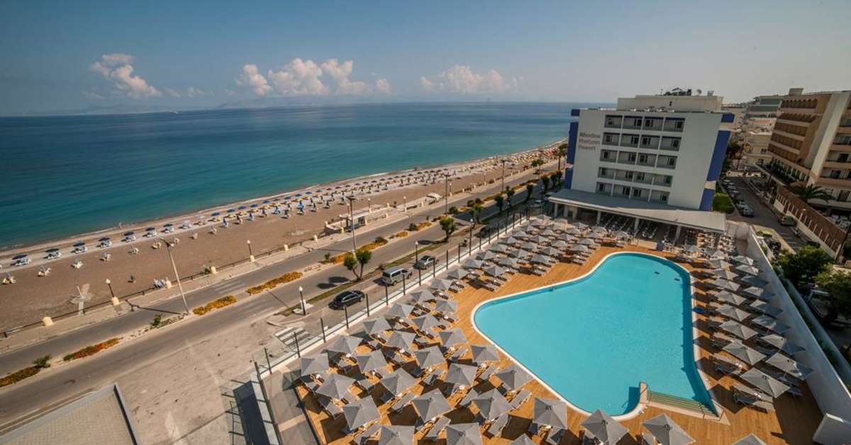 Een foto van het zwembad bij Rhodos Horizon Resort