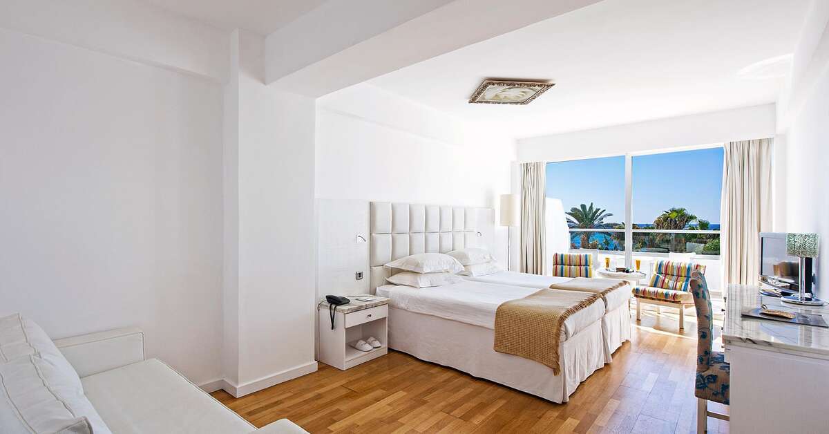Een foto van Grecian Sands Hotel