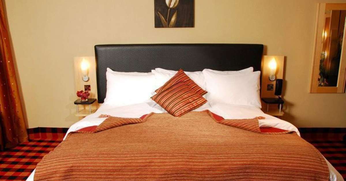 Een foto van The Academy Plaza Hotel