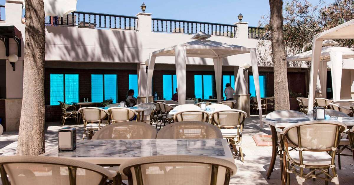Ein Foto von den Einrichtungen im Tusan Beach Resort