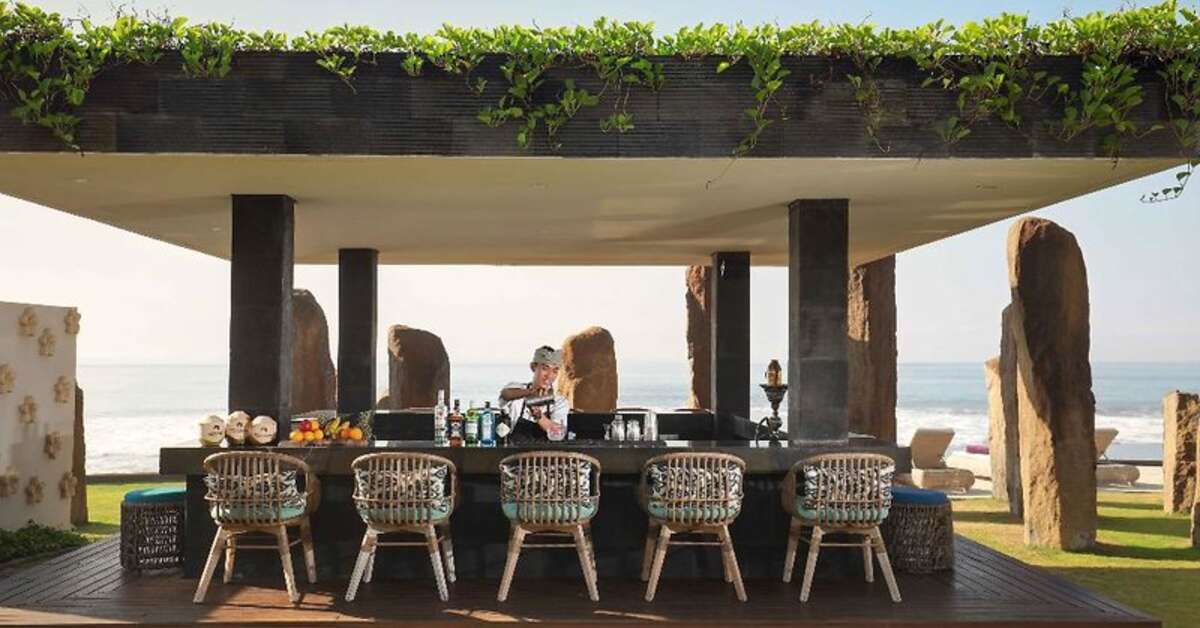 Een foto van The Royal Purnama