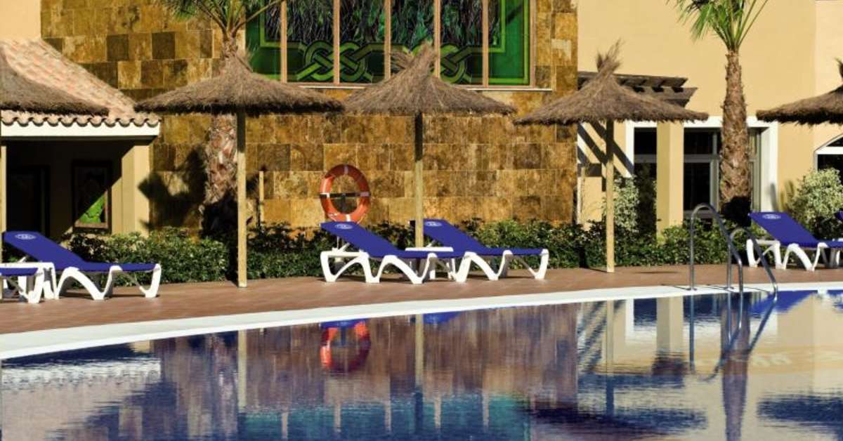 Een foto van het zwembad bij Elba Costa Ballena Beach & Thalasso Resort