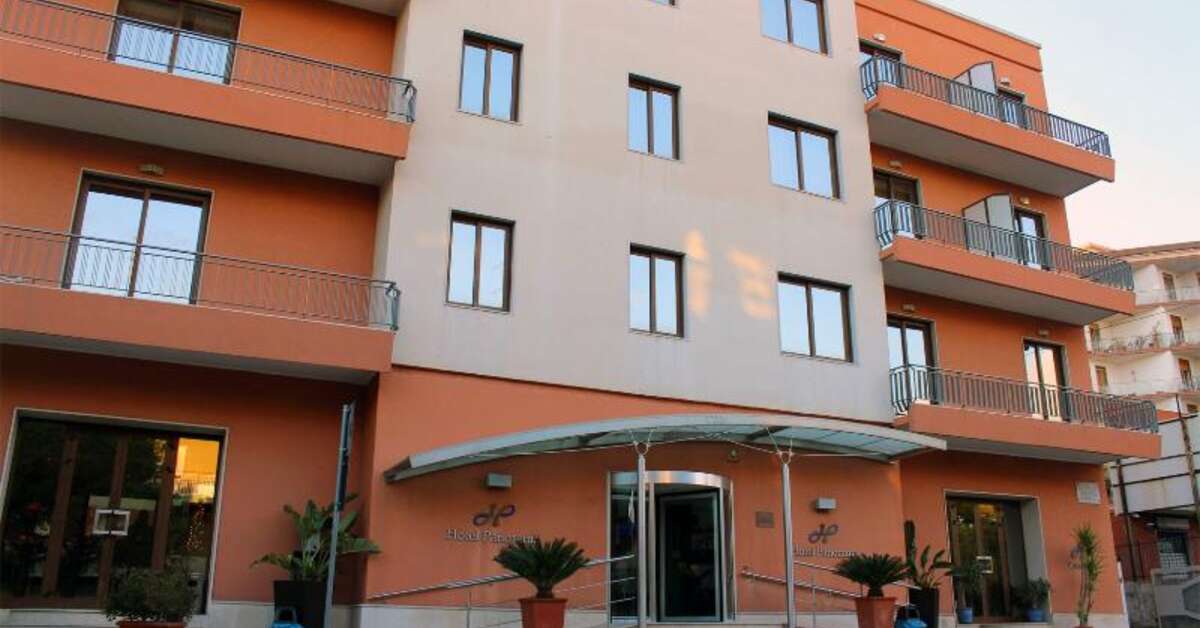 Ein Foto von der Außenansicht des Hotel Panorama Siracusa