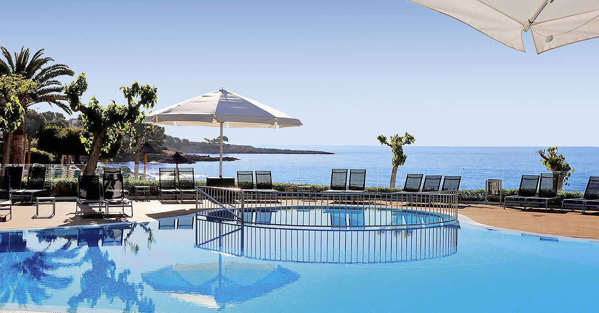Een foto van het zwembad bij Hotel Son Caliu Spa Oasis