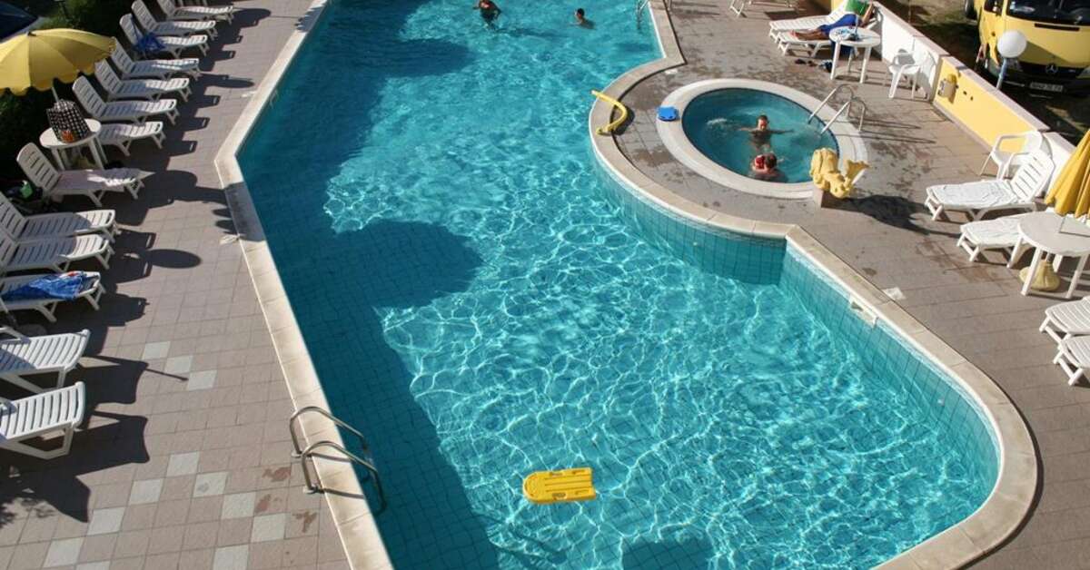 Een foto van het zwembad bij Park Hotel Serena
