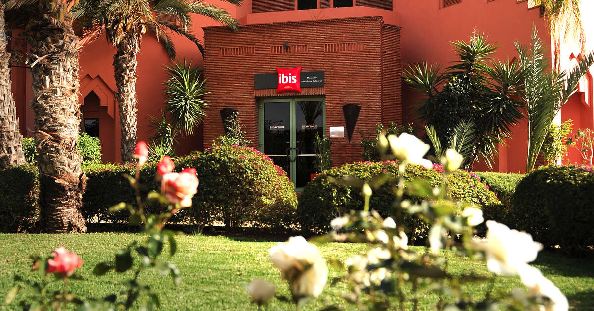 Een foto van de buitenkant van Ibis Marrakech Palmeraie