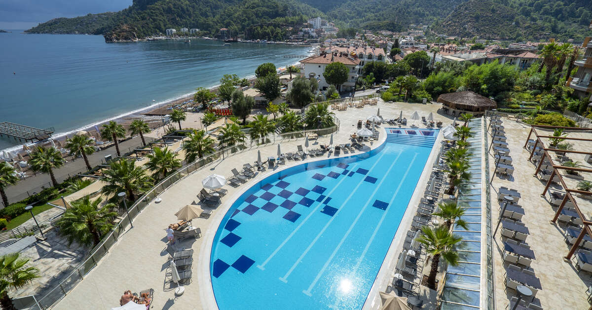 Ein Foto Turunc Premium Hotel