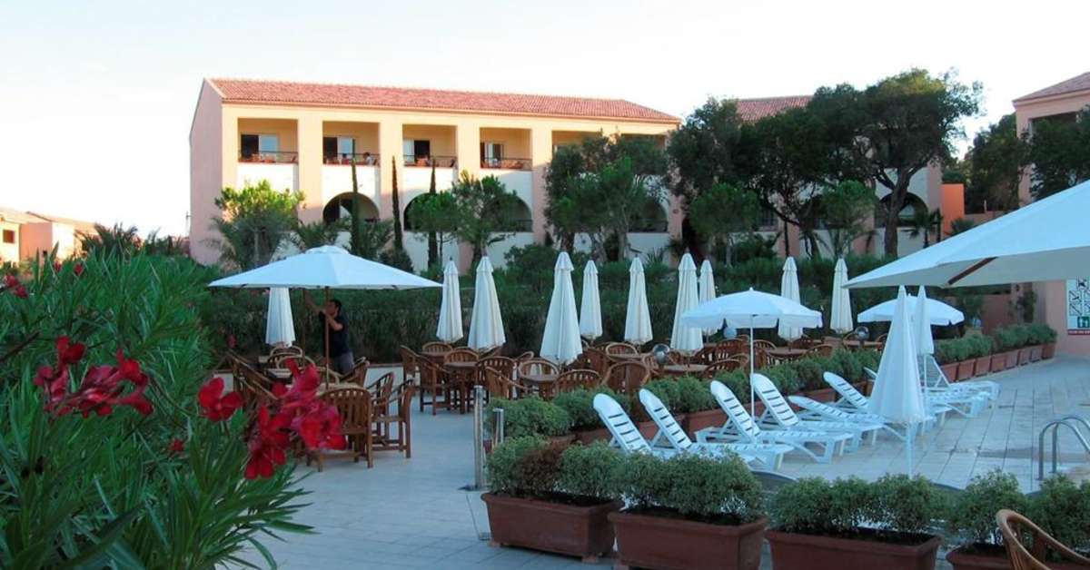 Een foto van het terras bij Residence Club Odalys Sognu di Mare