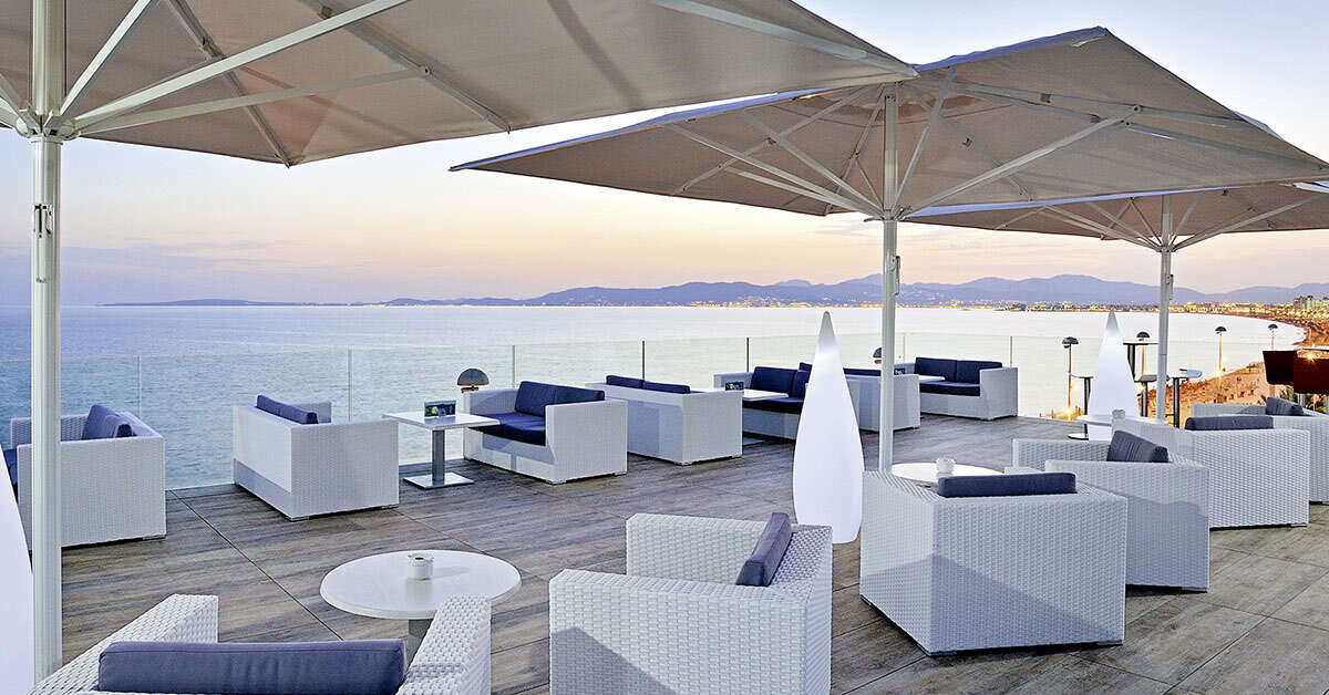 Ein Foto von der Terrasse im Hotel Hispania
