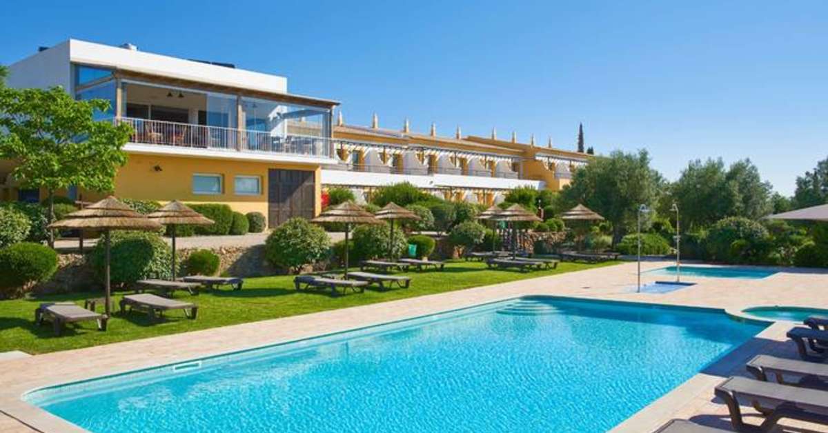 Ein Foto vom Pool im Hotel Rural Quinta do Marco