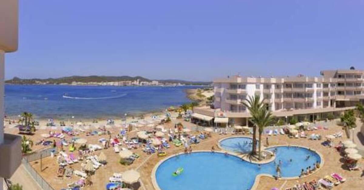 Een foto van het zwembad bij Appartementen Playa Bella