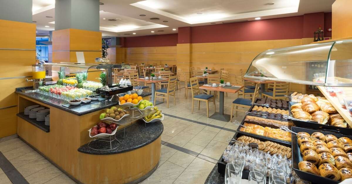 Een foto van de faciliteiten bij Sol Port Cambrils Hotel