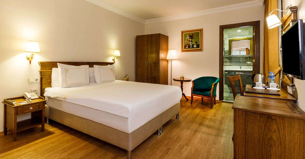 Een foto van Golden Crown Hotel