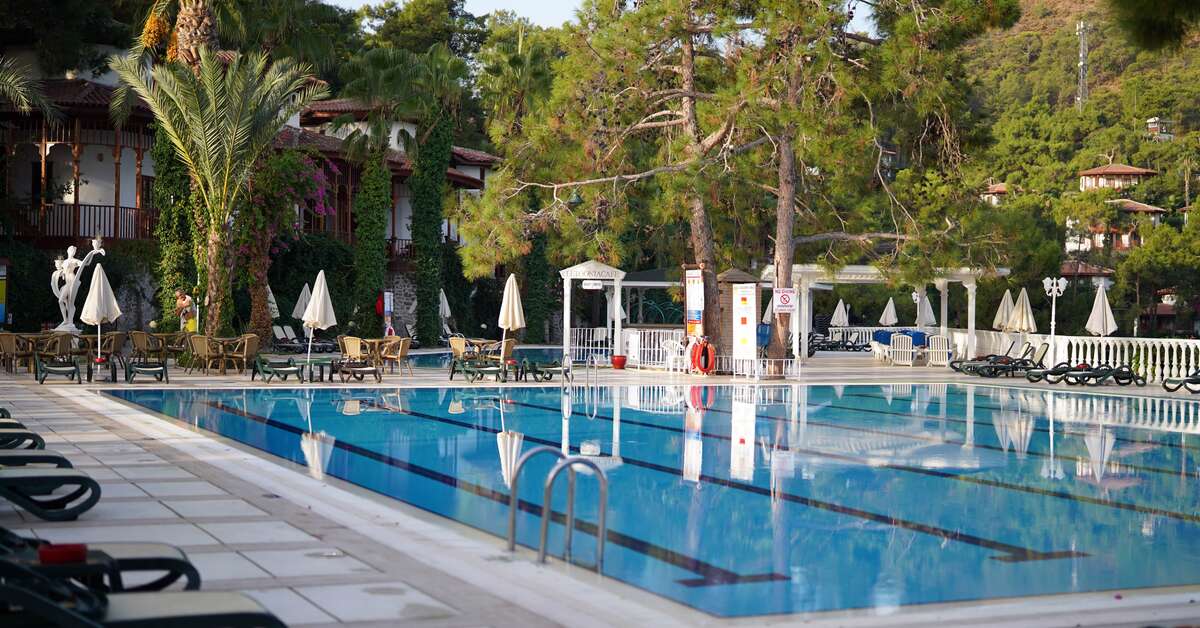 Een foto van het zwembad bij Club & Hotel Letoonia