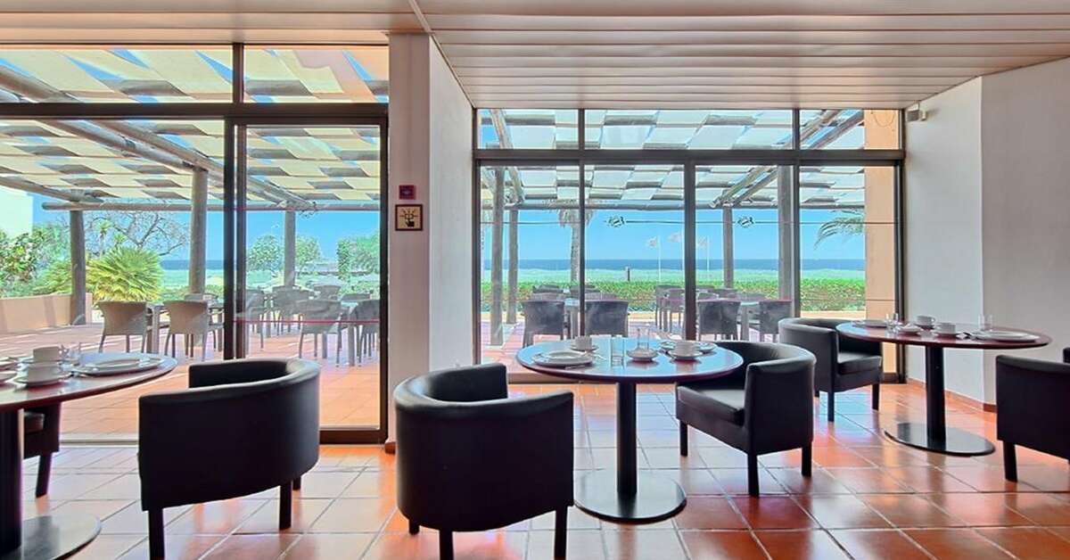 Ein Foto von den Einrichtungen im Meia Praia Lagos Beach Club Apartments