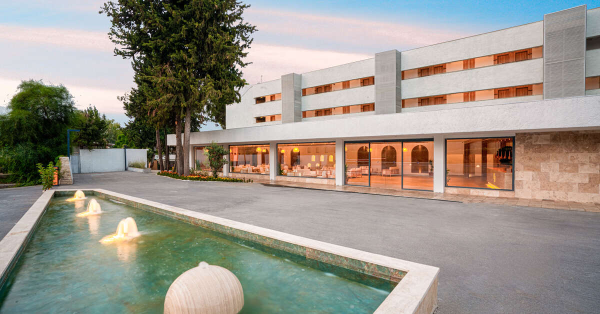 Ein Foto von der Außenansicht des Hotel Yalihan Aspendos