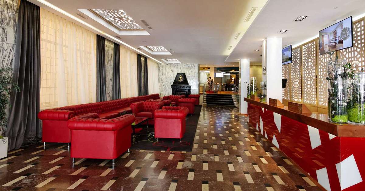 Een foto van het interieur van Hotel Mayorazgo