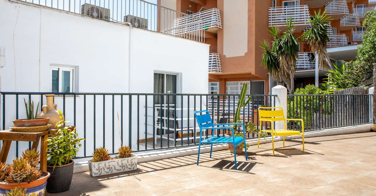 Een foto van het terras bij Hotel Villa Cati