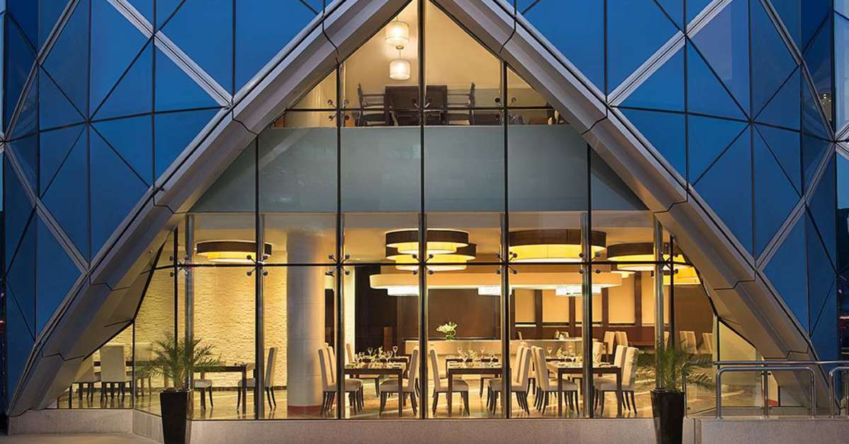 Een foto van City Seasons Towers