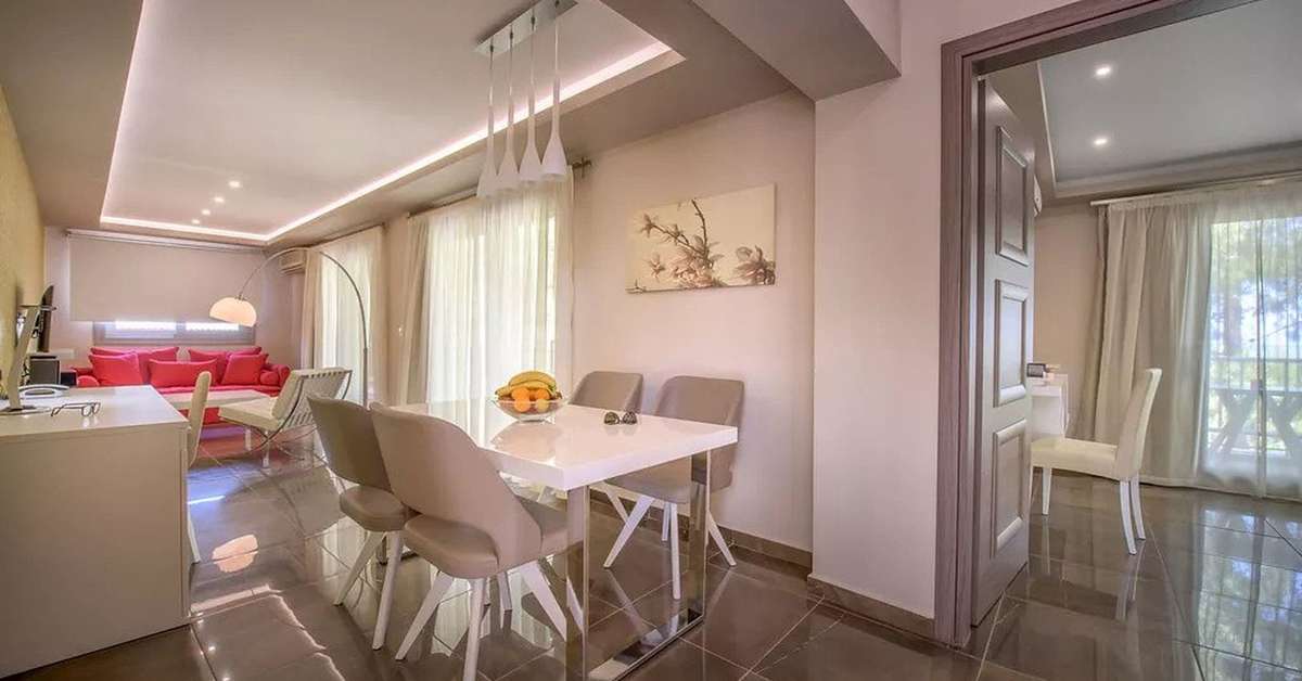 Ein Foto Koukounaria Hotel & Suites
