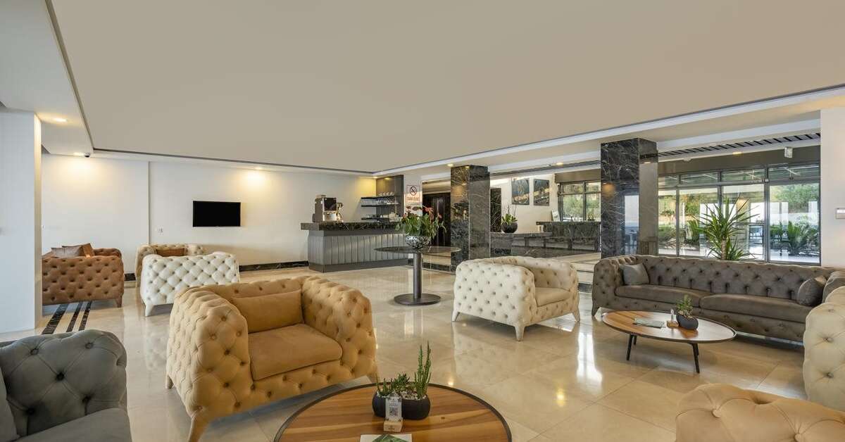 Een foto van het interieur van The Nowness Luxury Hotel & Spa
