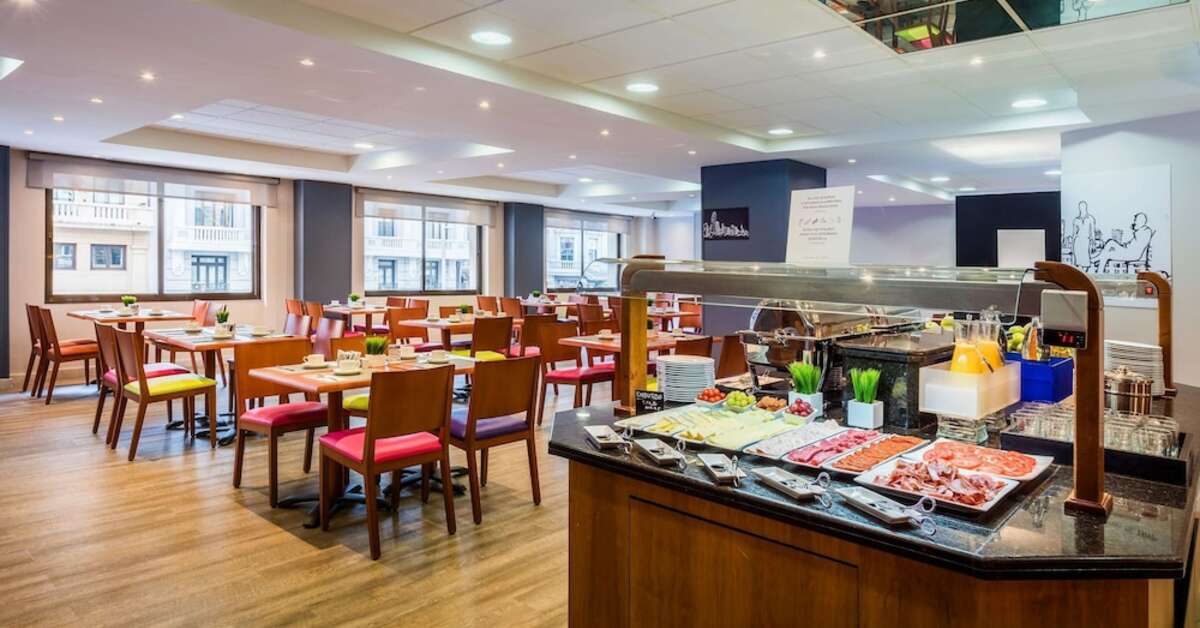 Een foto van de faciliteiten bij Hotel Madrid Centro Affiliated by Melia