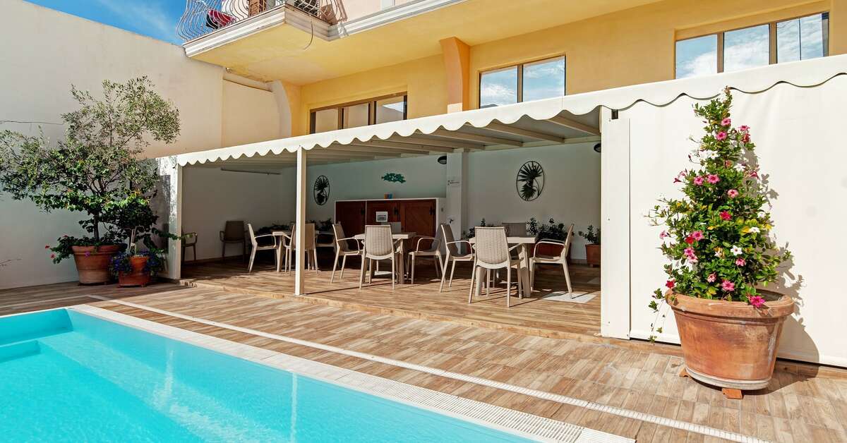 Een foto van het zwembad bij Residence Cristal Blu