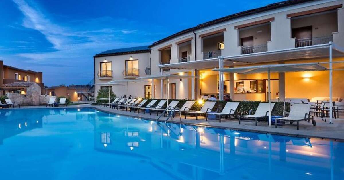 Een foto van het zwembad bij Terradimare Resort & Spa