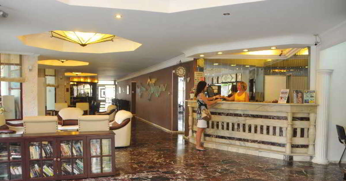 Ein Foto vom Innenbereich im Azak Hotel