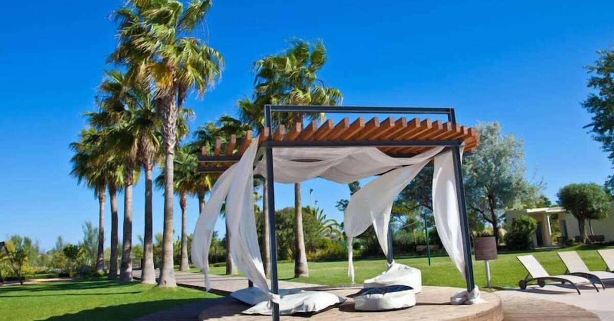 Een foto van de buitenkant van Ozadi Altura Beach Resort