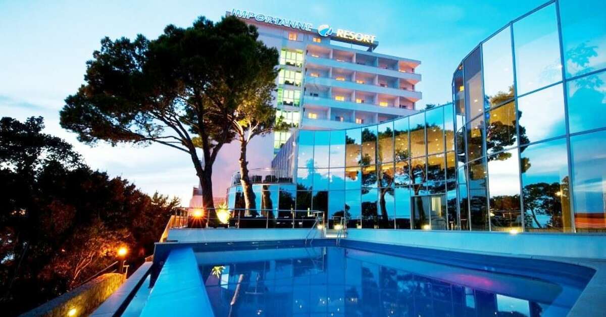 Ein Foto vom Pool im Hotel Royal Neptun