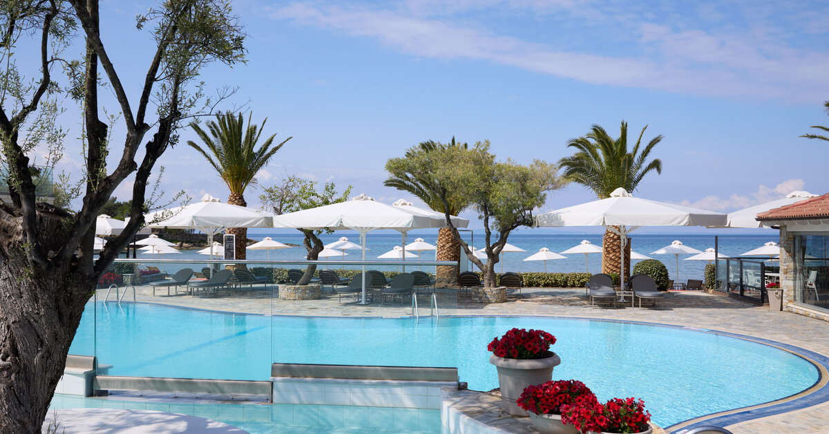 Een foto van het zwembad bij Anthemus Sea Beach Hotel & Spa