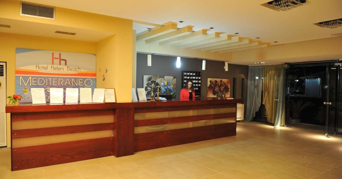 Een foto van het interieur van Heleni Beach Hotel